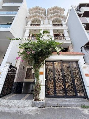 bán biệt thự 7 tầng ngang 9m 200m2 tại phú thuận, quận 7, giá siêu hời 43 tỷ