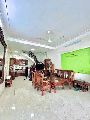 bán nhà đẹp trung liệt, ngõ nông, thông, 2 thoáng, kd cho thuê 46m2. 4t, mt 6m giá: 11 tỷ tl