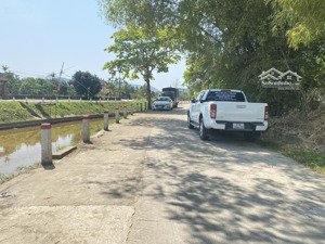 đất ô tô gần ngay chợ la chữ chỉ 750tr