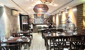 bán mảnh đất tặng nhà 4 tầng phố liễu giai, đào tấn, phố vip ba đình, mt 11m, dt 130m2, 4 tầng.