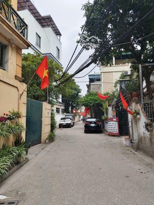 bán đất thạch bàn, 128 m2, 21.9 tỷ, mt 6m, full thổ cư, lô góc, ôtô thông tránh