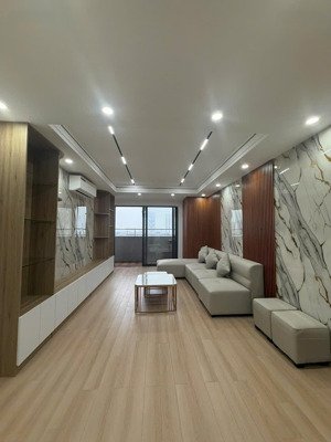 bán căn góc chung cư bình vượng 200 quang trung hà đông 146m, 4 ngủ, 2wc giá 6,99 tỷ