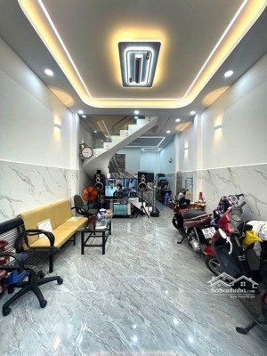 bán nhà hẻm xe tải lê hồng phong q.10, 4 tầng, mặt tiền rộng thênh thang, nhỉnh 10 tỷ