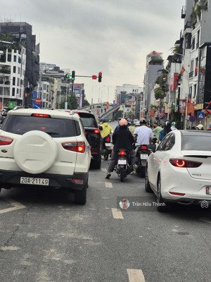 tòa building - lô góc 230m. 8 tầng. pccc + gpxd + sổ hoàn công theo quy định. giá 7x - đầu tư.