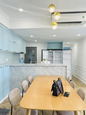 cho thuê căn hộ hưng phúc, pmh q7, 2pn, 2wc, nội thất cao cấp, 16 tr/tháng, lh phong