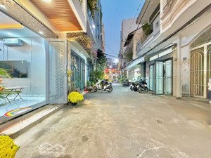 kinh đô thời trang lê văn sỹ phường 12 quận 3 - hẻm 6m - 11t449