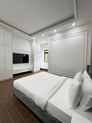bán nhà liên kế cao cấp an sơn, 80m², 1 trệt 2 lầu 1 áp mái, thang máy sổ hoàn công giá 11,5 tỷ