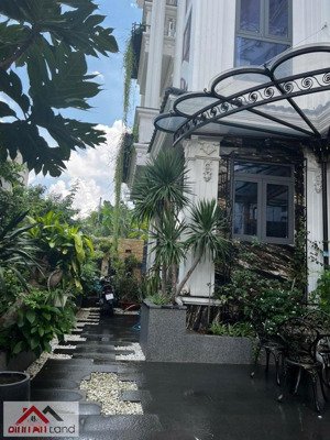 bán nhanh biệt thự mini chuẩn resort, 126m2, 3 tầng, 10 tỷx, đông lân, bà điểm, hóc môn.