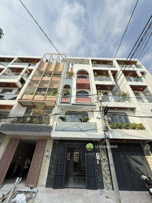 siêu phẩm 4 tầng có thang máy 4m x 20m. hẻm nhựa 8m thông 1/ thạnh xuân 25