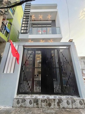 nhà đẹp 4,2x12m (nở hậu) 1lầu đúc btct (2pn 2wc) hẻm 4m. tỉnh lộ 10 giáp q6