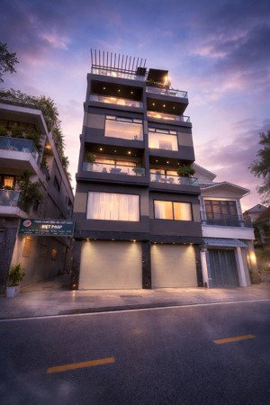 cực phẩm lô góc mặt phố view sân bay đẳng cấp full nội thất