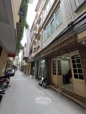 bán nhà riêng tại xuân thuỷ, 13,8 tỷ, 42 m2, hàng hiếm tại quận cầu giấy, hà nội