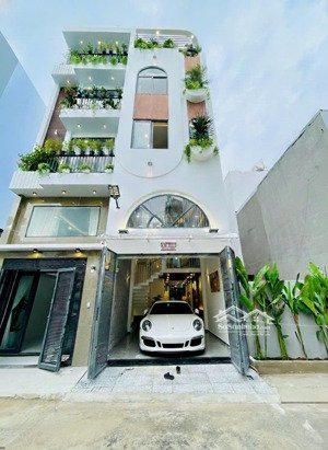 hot! quận 7 bán gấp nhà 5 tầng 4.3x12m, có thêm đất dư, hẻm xe hơi đậu trong nhà, giá chỉ 7.6 tỷ
