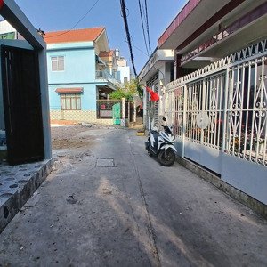 5 tỷ 200 thương lượng, nhà 2 tầng mới, đường 6 mét thông, diện tích : 4,04 x 12,08