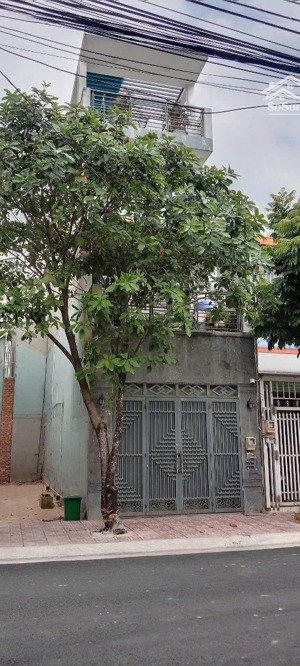 5,1 tỷ, mặt tiền nhà 4 tầng, 5 pn, gần nút giao vành đai 3, long trường, sổ hoàn công