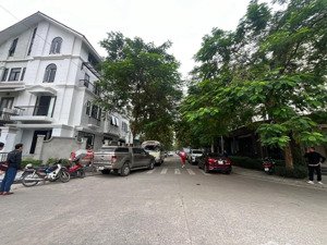 liền kề geleximco d 144m2 - vỉa hè 2 bên - ô tô tránh - nhà thô - thiết kế ở, kinh doanh, văn phòng