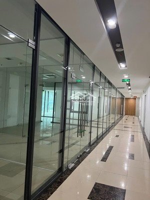 chuyển nhượng sàn dịch vụ thương mại usilk city toà 102 ct1 dt: 500m2 mặt đường tố hữu, 