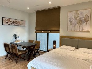 bán căn studio toà l1 landmark hướng tây bắc view sông hồng giá 3.x tỷ bao phí