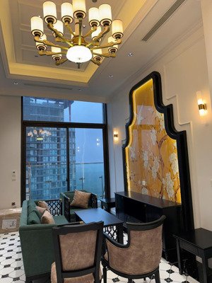 bán penthuose toà onsen view hồ thiên nga