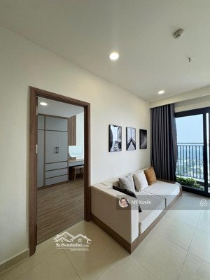 bán ch 69m2 đầy đủ nội thất- tầng cao-view phố