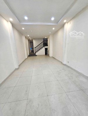 bán nhà 3 tầng,an dương vương,an lạc,hẻm xe tải né,4x20,chỉ nhỉnh 7 tỷ(al19)