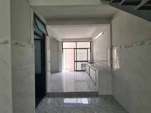 cho thuê nhà mặt tiền nguyễn anh thủ đường nhựa rộng 6m (song song đường nguyễn ảnh thủ)
vỉa