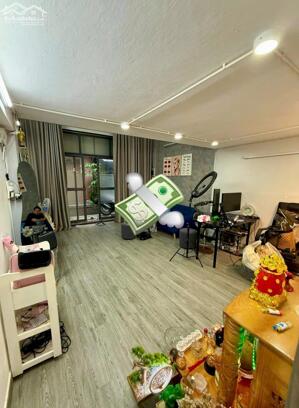 NGUYỄN VĂN LINH – NGANG 5M HIẾM – 3 TẦNG KINH DOANH – GIÁ 8 TỶ X