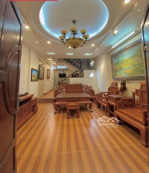 bán nhà 5t nguỵ như kon tum, 48m2 mặt tiền 4.2m 19.5 tỷ