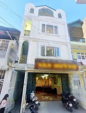 bán khách sạn full phòng trần phú, trung tâm p4 đà lạt