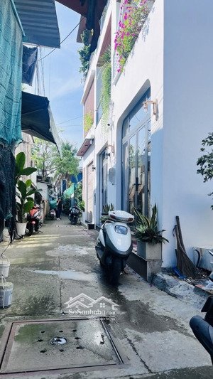 bán nhà huỳnh tấn phát q7 diện tích 4,2x16 3 tầng 3 phòng ngủ, sổ riêng, giá hơn 7.9 tỷ