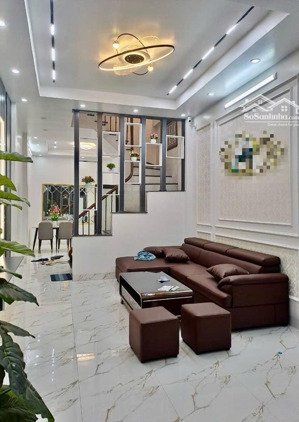 bán nhà 4 tầng hồ tùng mậu gần đại học thương mại hà nội hơn 7 tỷ