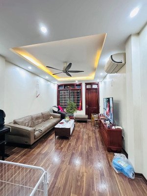 bán nhà kim giang, kd, 50m ra phố, không qh, full nội thất, dt 38m2*5t