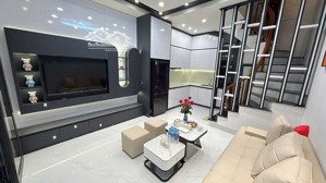 bán nhà riêng 30m2, 7,8 tỷ tại ngõ văn hương, khâm thiên, đống đa, hà nội - chính chủ hàng hiếm