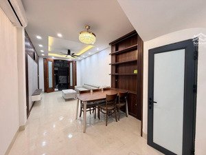 siêu phẩm nhà đẹp nguyễn an ninh thang máy - ngõ thẳng tắp - ba gác đua - 1 nhà ra ô tô