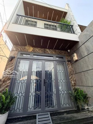 nhà 2 tầng mới - ngay chợ tân quy - full nội thất - 4x16 - nhỉnh 6 tỷ