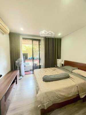 tập thể kim liên, khu b, t3, 60m2 (30 m2 sổ), 2 ngủ, 4.5 tỷ.