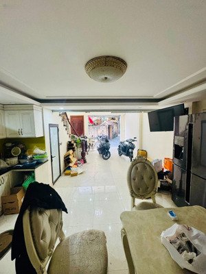 bán nhà 19/5 văn quán 59m,5 tầng, mt5m. ô tô tránh ngủ trong nhà, kinh doanh, 2 thoáng