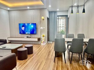 nhà mới 102m2 thiết kế 3 phòng ngủ 3 vs toà ct2 the pride, cần bán gấp giá siêu rẻ 6,55 tỷ