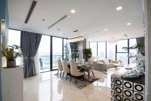 bán rẻ nhất cc vinhomes bason 1pn 9tỷ; 2pn 13,1tỷ; 3pn 25tỷ; 4pn 45tỷ; penhouse 60tỷ; shophoue 29tỷ