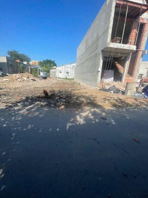 chính chủ gởi bán đất sổ hồng riêng mặt tiền trung đông 10 nguyễn thi ngâu vào 200m,xã đông thạnh