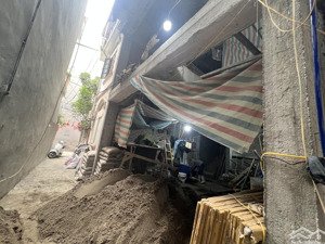 chính chủ - nhà như ảnh - 50m ra phố (khu hoàng quốc việt) - sổ đỏ bao check quy hoạch 