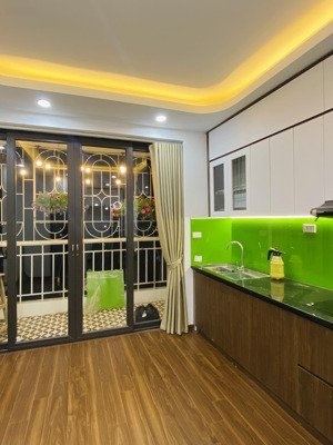 bán căn góc tòa no14b kdt định công, nhà đẹp, full nt, 2 ngủ, sdcc, nhỉnh 4 tỷ