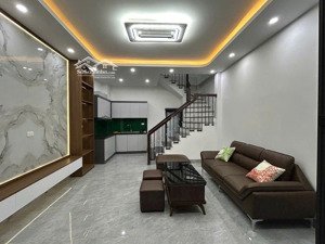 bán nhà riêng tại đào nguyên, 3,5 tỷ, 31m2 5 tầng, chính chủ uy tín