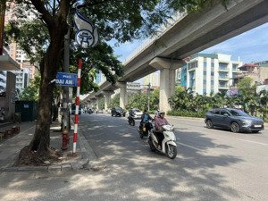 chính chủ bán nhà văn quán 46m2 6 tầng thang máy,ô tô ngủ nhà, kinh doanh , tài chính 14,8 tỷ