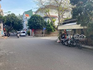 bán nhà 2 tầng mặt tiền đường âu cơ- nha trang 