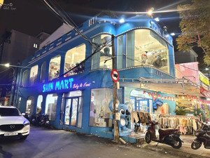 lô góc: hai mặt tiền nguyễn văn thoại. diện tích 122m. đang cho thuê 50 triệu/ tháng. giá 40 tỷ