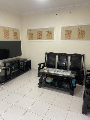 bán căn hộ coopmart 68m2,2pn,1wc giá 2,8 tỷ.call mr hà.