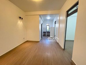 chung cư mới sổ hồng căn góc thoáng chỉ 2,150 tỷ gần chợ đầy đủ tiện nghi