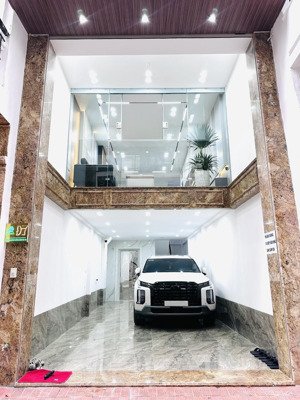 bán nhà đền lừ,hoàng mai, 50m2x6t,mt 4,1m nở hậu,19,8 tỷ,gara ôtô,thang máy,full nội thất,2 thoáng