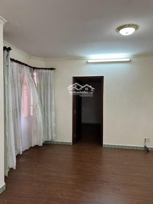 tôi cần cho thuê căn hộ chung cư sraview4, phường 10, tp vũng tàu